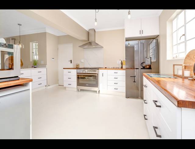 3 BEDROOM CLUSTER SOLD IN MAGALIESSIG